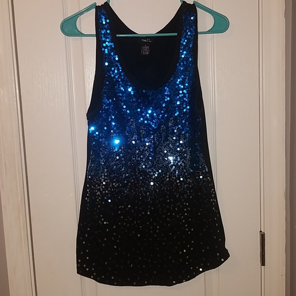 Blue sequin tanktop - Picture 1 of 1